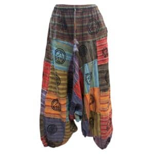 Sarouel patchwork bohème avec motifs ethniques