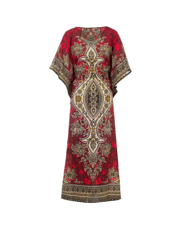 Robe kaftan rouge et noire ornée d'un motif paisley, alliant élégance et style traditionnel.