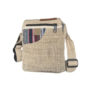 Sac messager en jute naturel, alliant durabilité et style, idéal pour un usage quotidien.